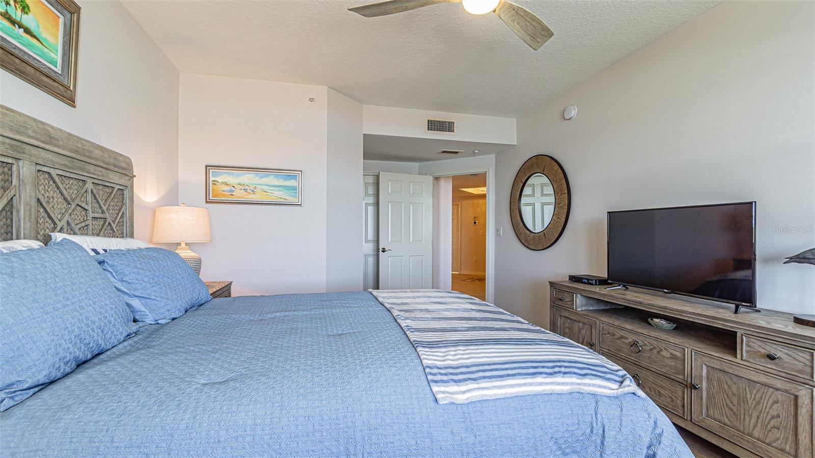 BELLA ROSA CONDOMINIUMS - Residential