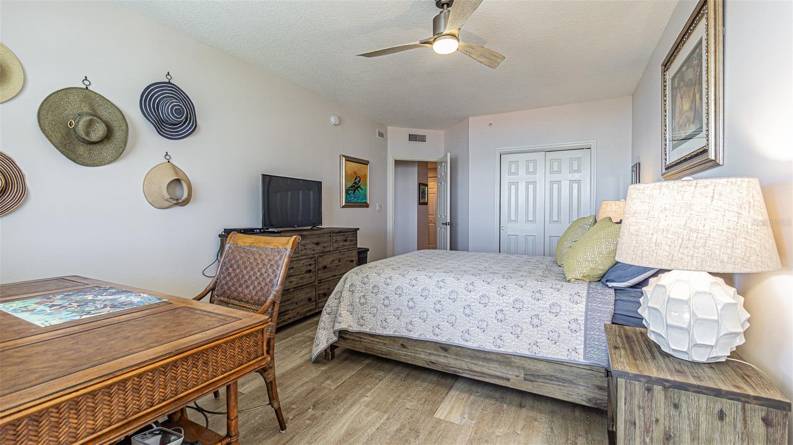 BELLA ROSA CONDOMINIUMS - Residential