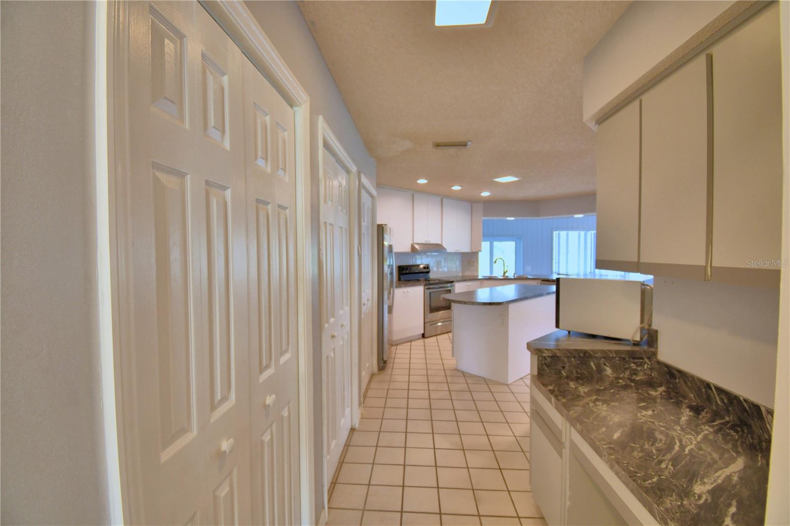 PARKVIEW LAKE ESTATES - Residential