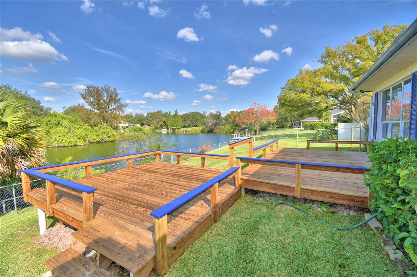 PARKVIEW LAKE ESTATES - Residential