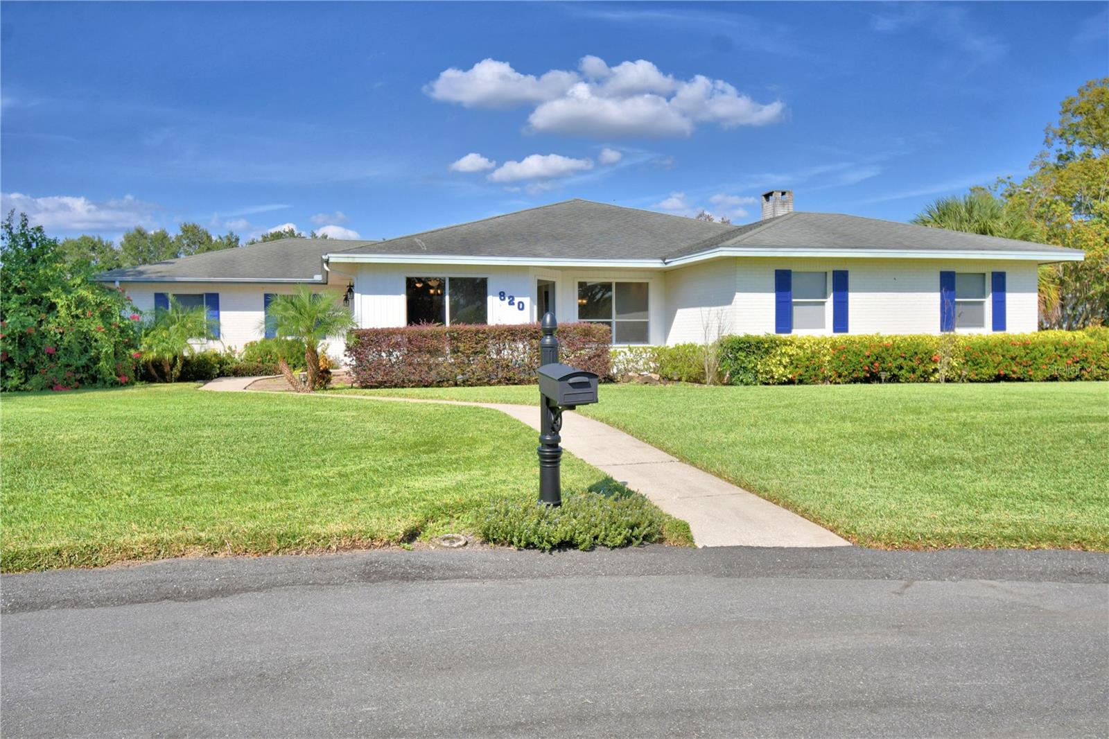 PARKVIEW LAKE ESTATES - Residential