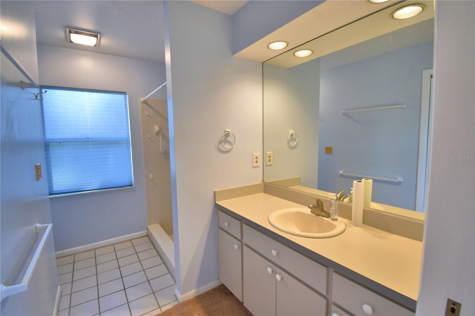 PARKVIEW LAKE ESTATES - Residential