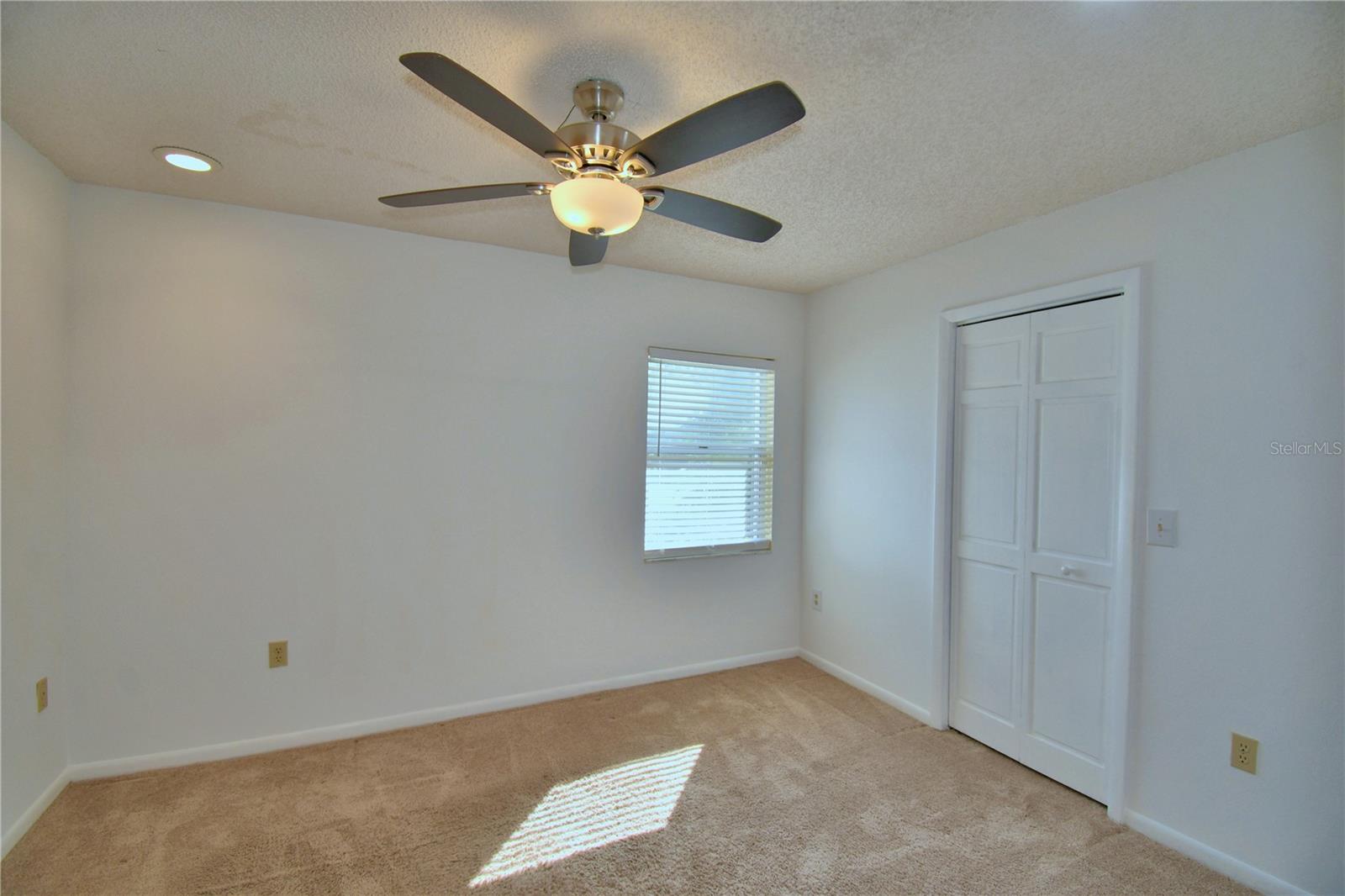 PARKVIEW LAKE ESTATES - Residential