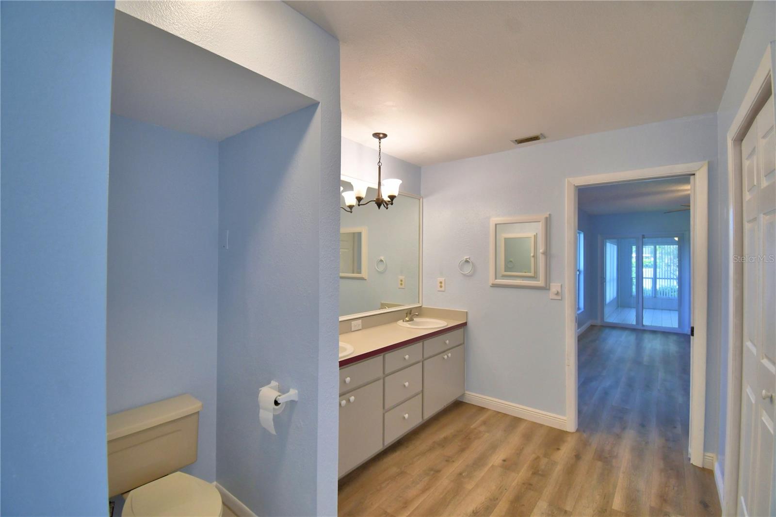 PARKVIEW LAKE ESTATES - Residential