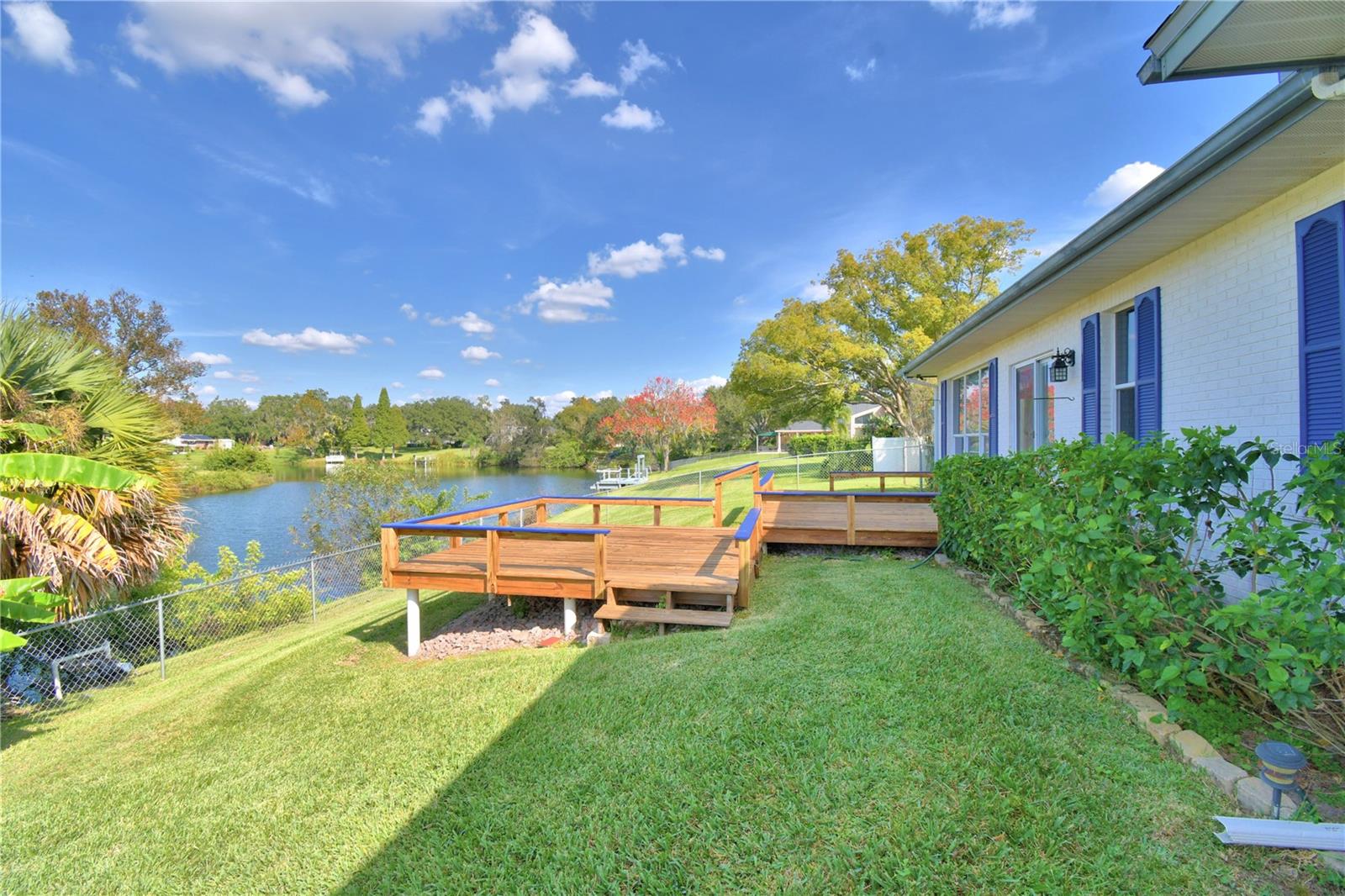 PARKVIEW LAKE ESTATES - Residential