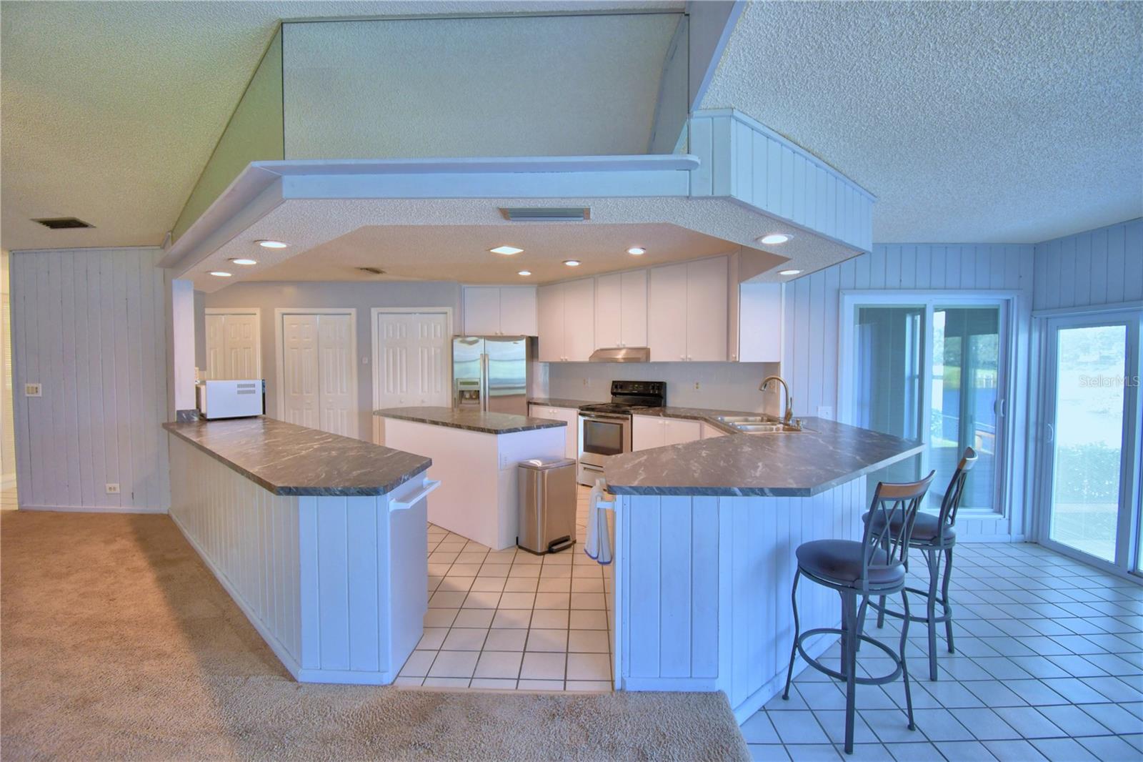 PARKVIEW LAKE ESTATES - Residential