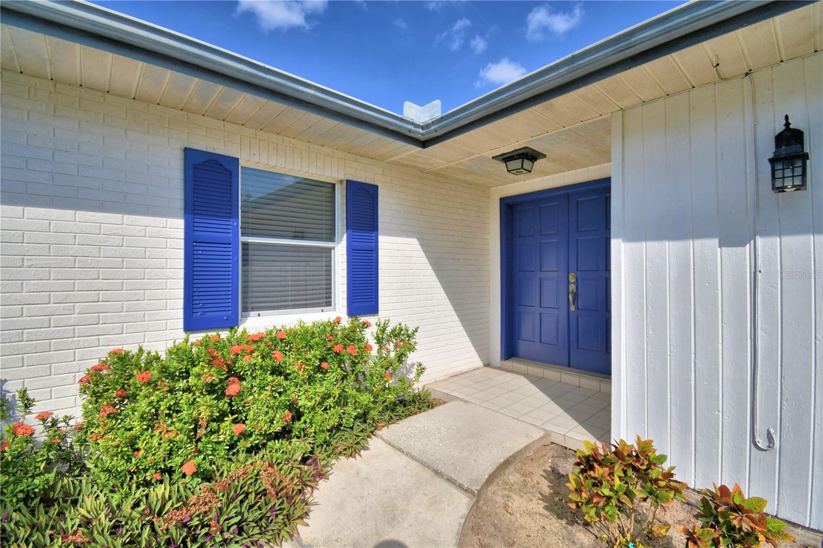 820 E MANN ROAD