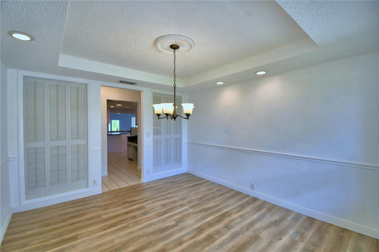 PARKVIEW LAKE ESTATES - Residential