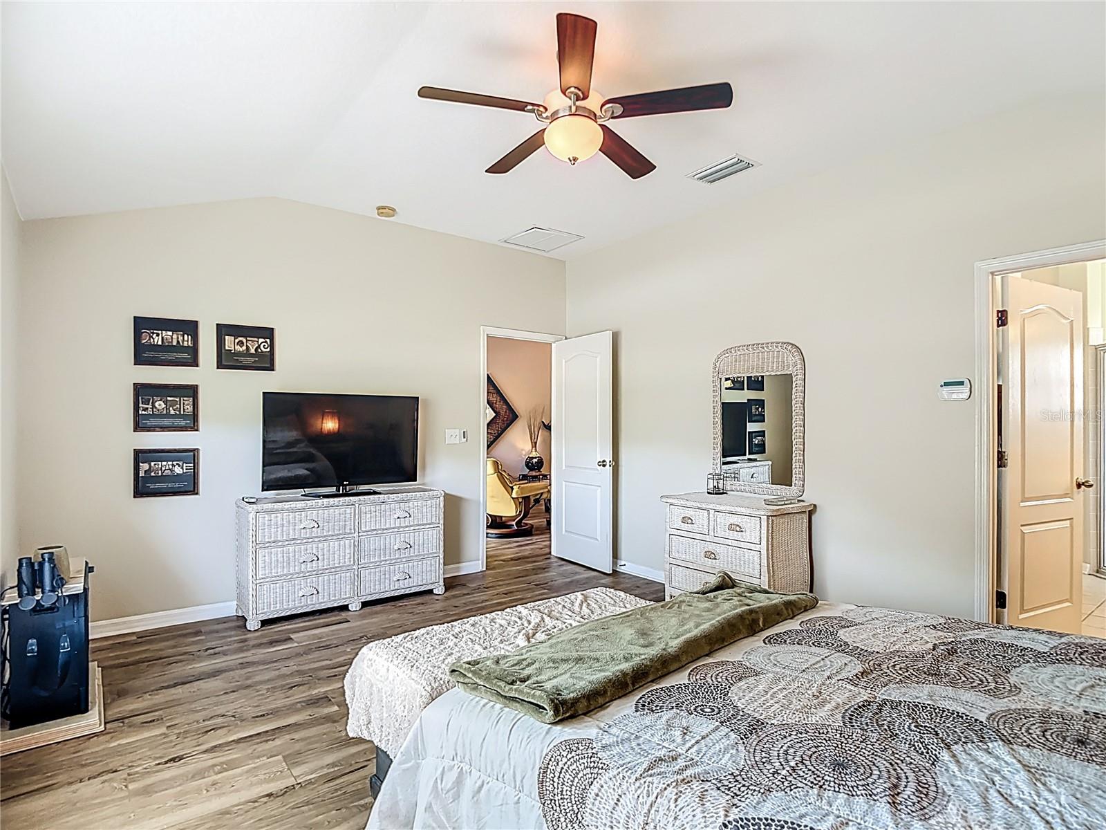 MEADOW POINTE 03 - Residential