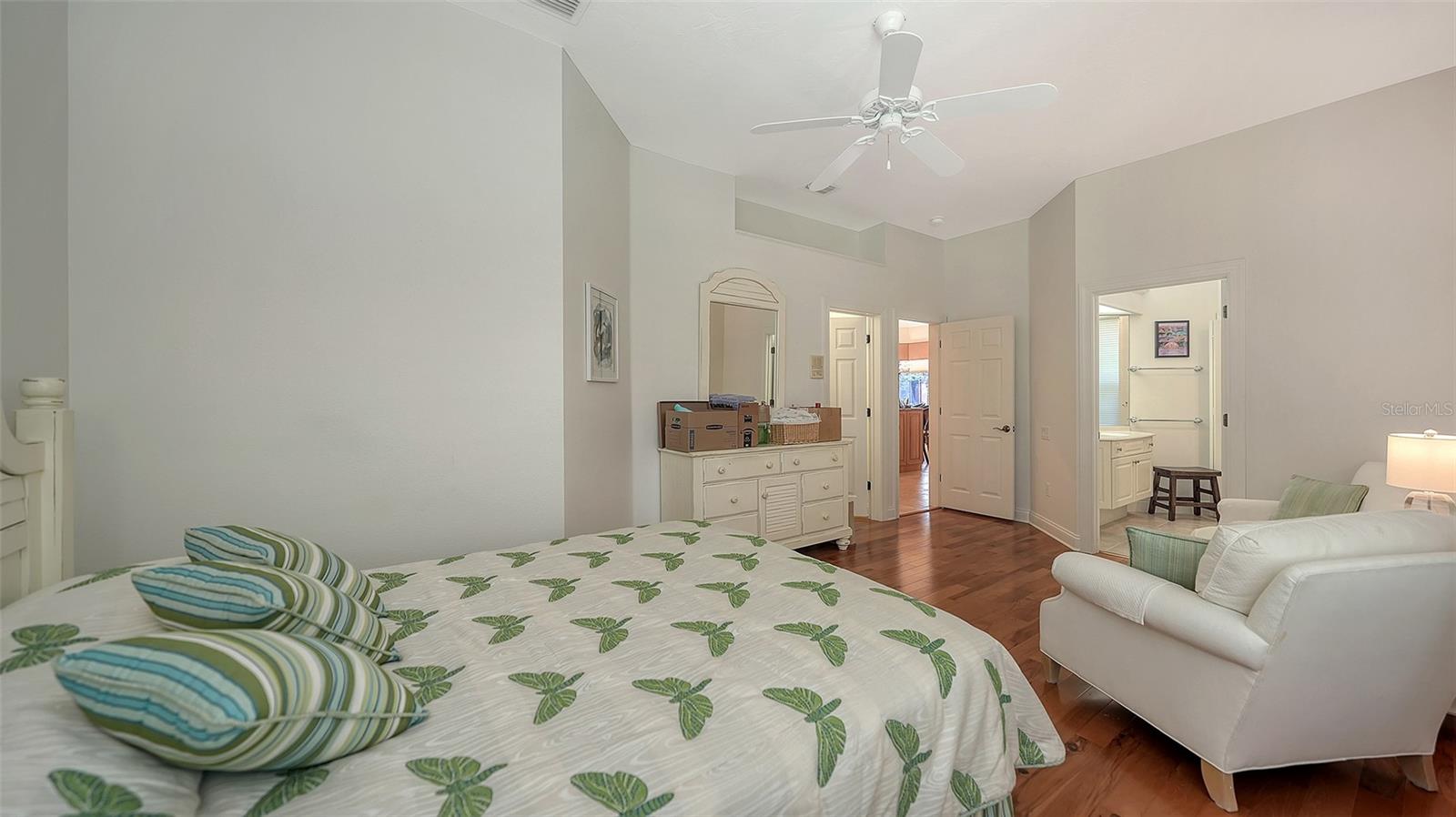 SILVER OAKS - Residential