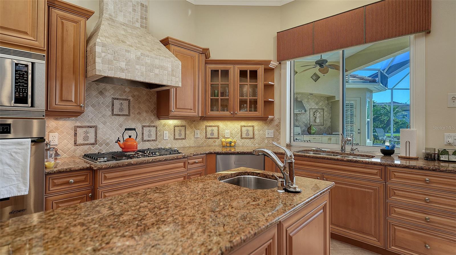 SILVER OAKS - Residential