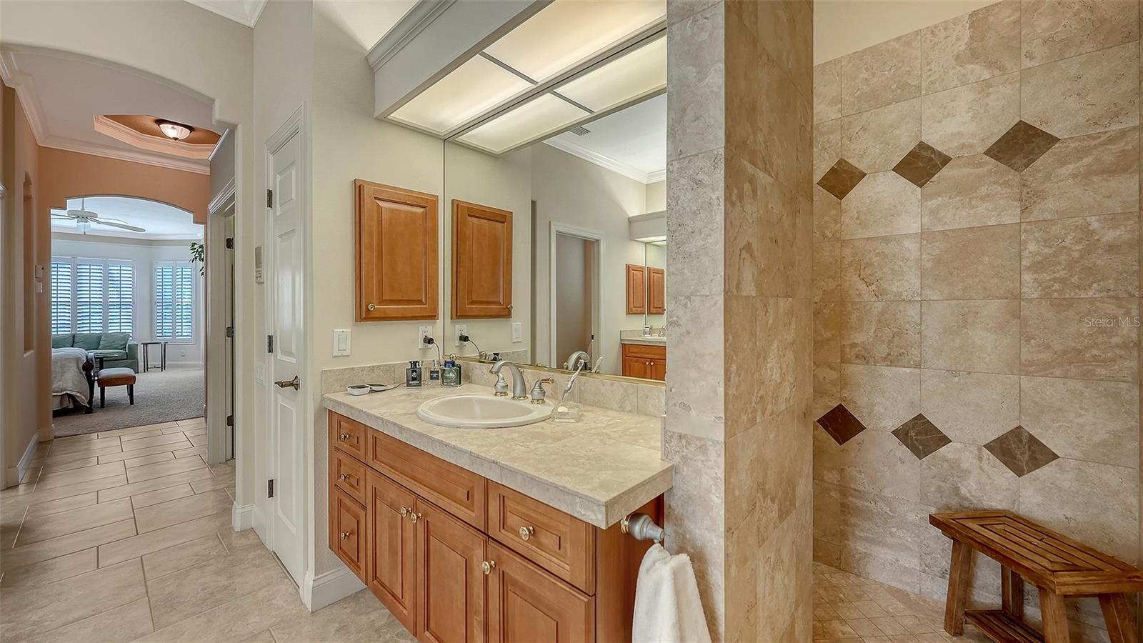 SILVER OAKS - Residential