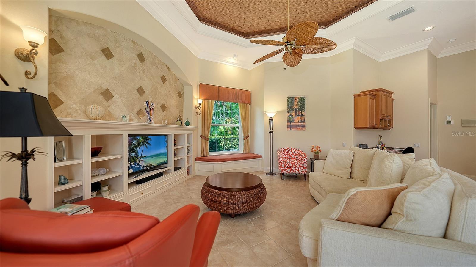 SILVER OAKS - Residential