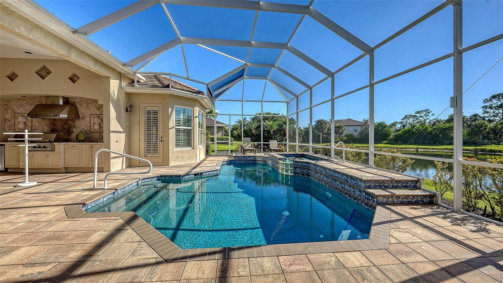 SILVER OAKS - Residential