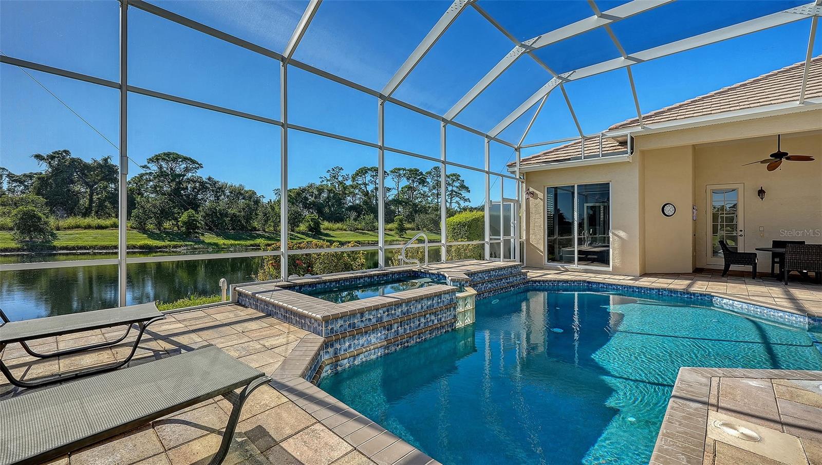 SILVER OAKS - Residential