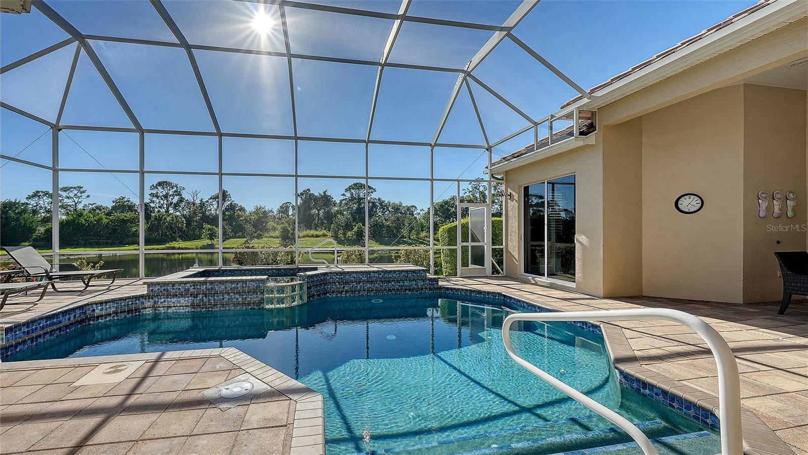 SILVER OAKS - Residential