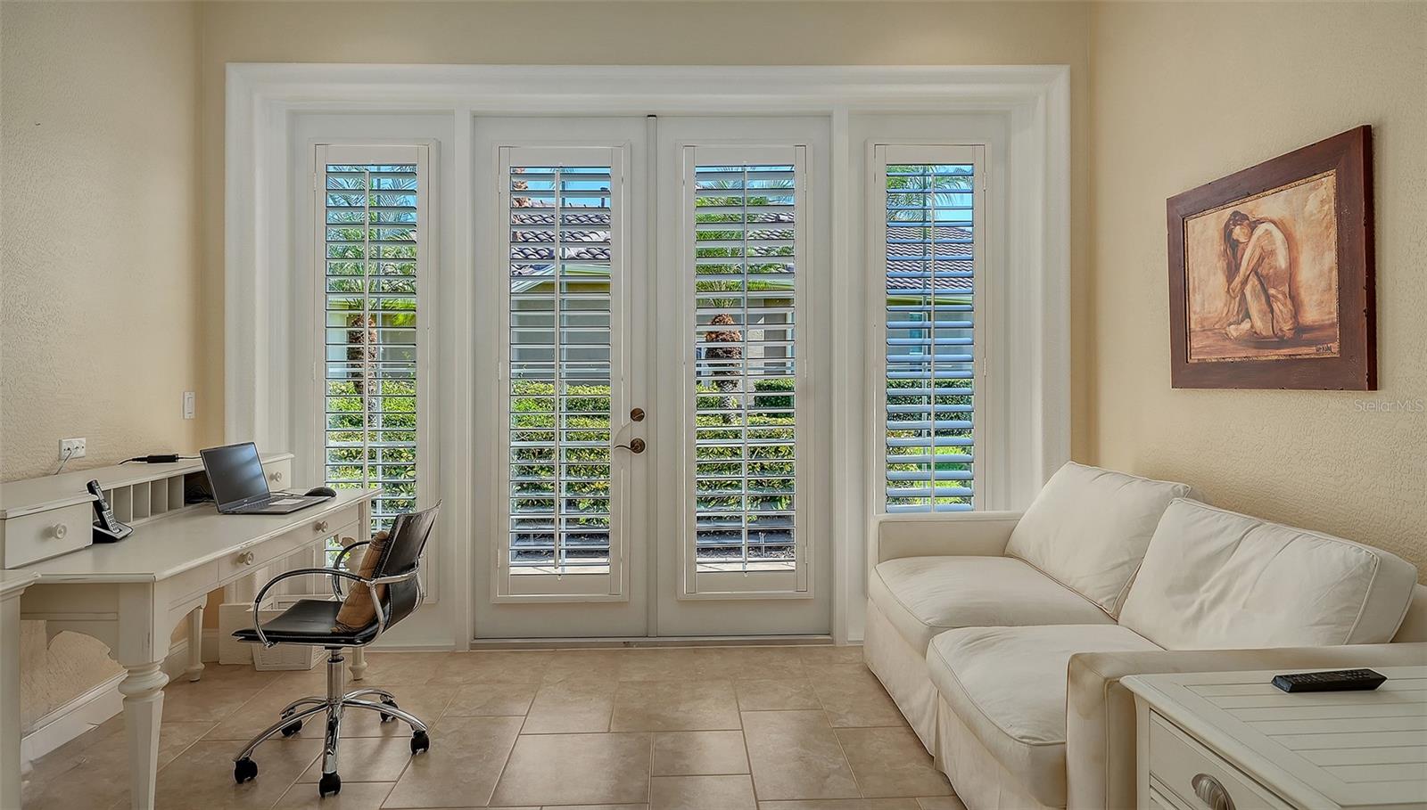 SILVER OAKS - Residential