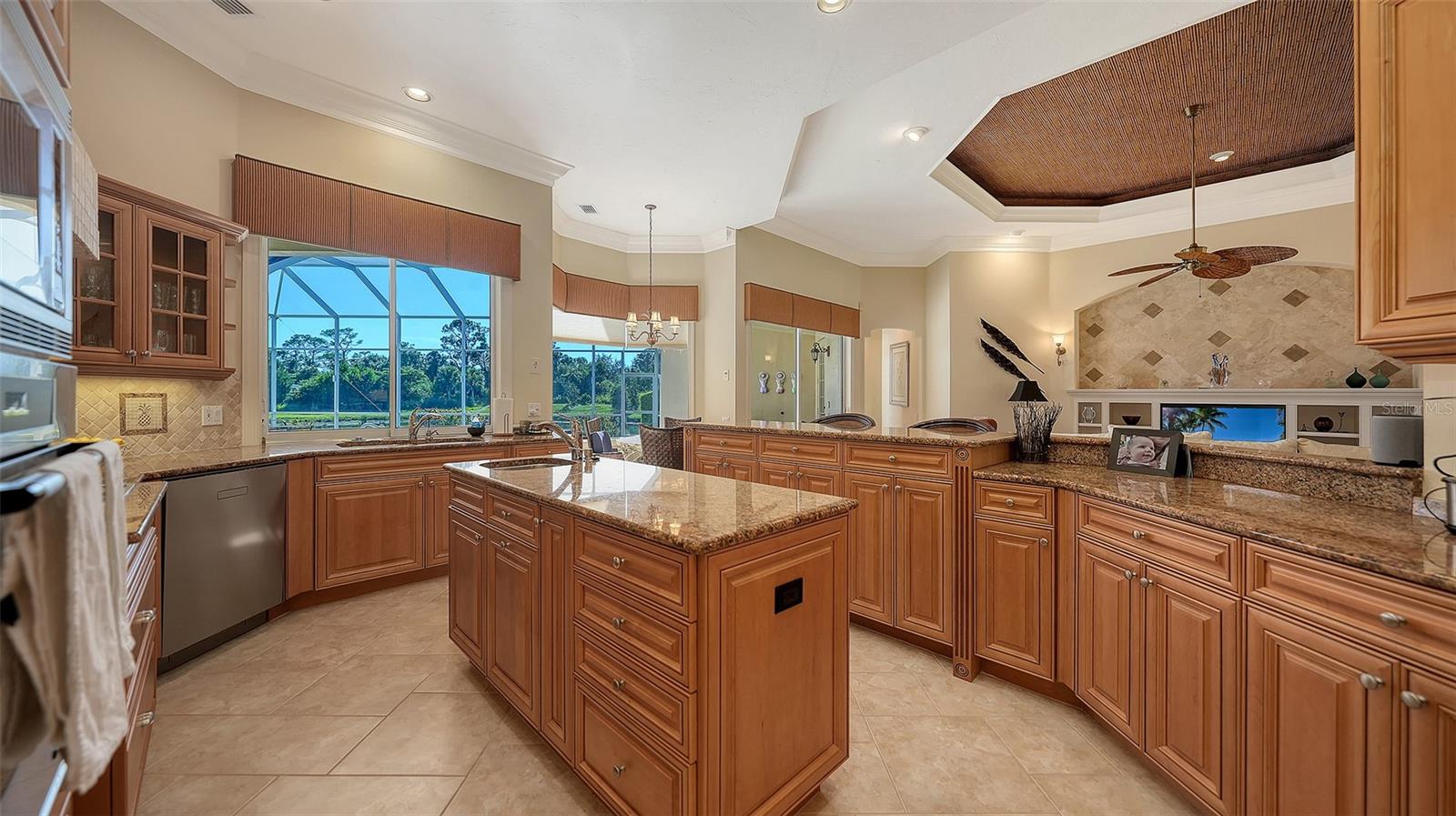 SILVER OAKS - Residential