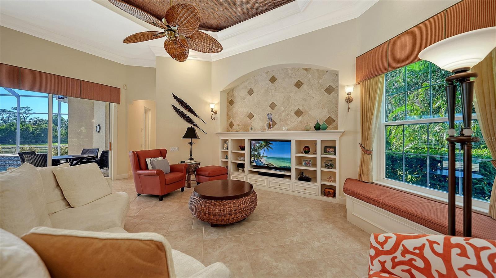 SILVER OAKS - Residential