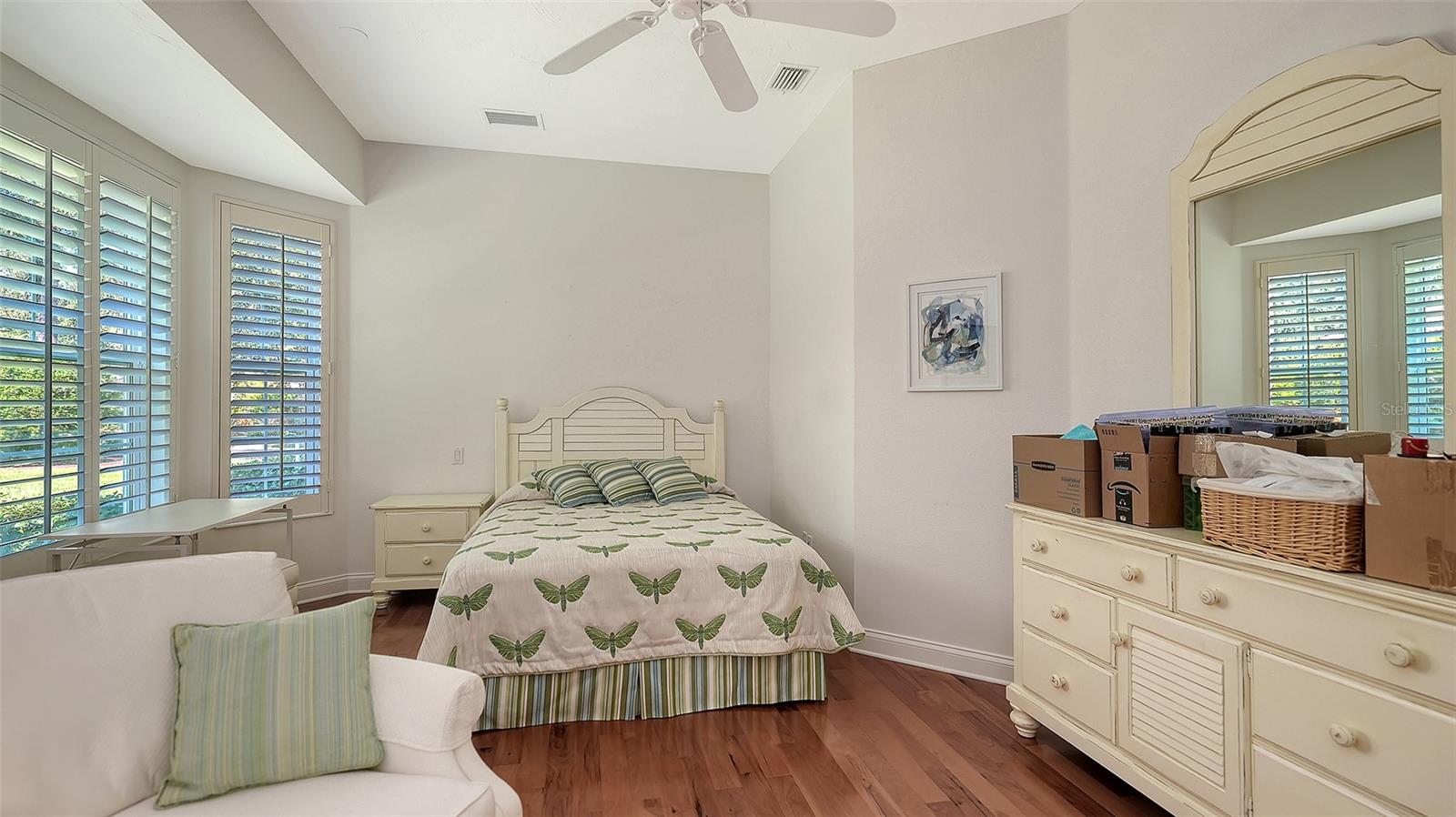 SILVER OAKS - Residential