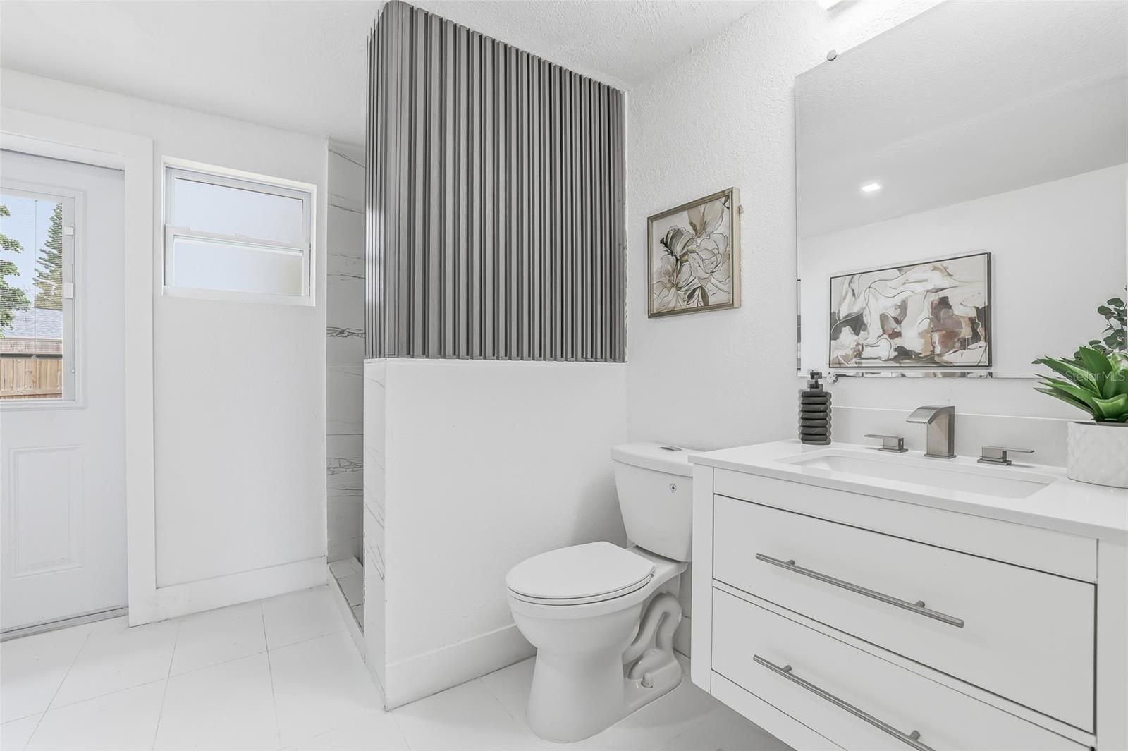 BONNIE BAY UNIT ONE - Residential