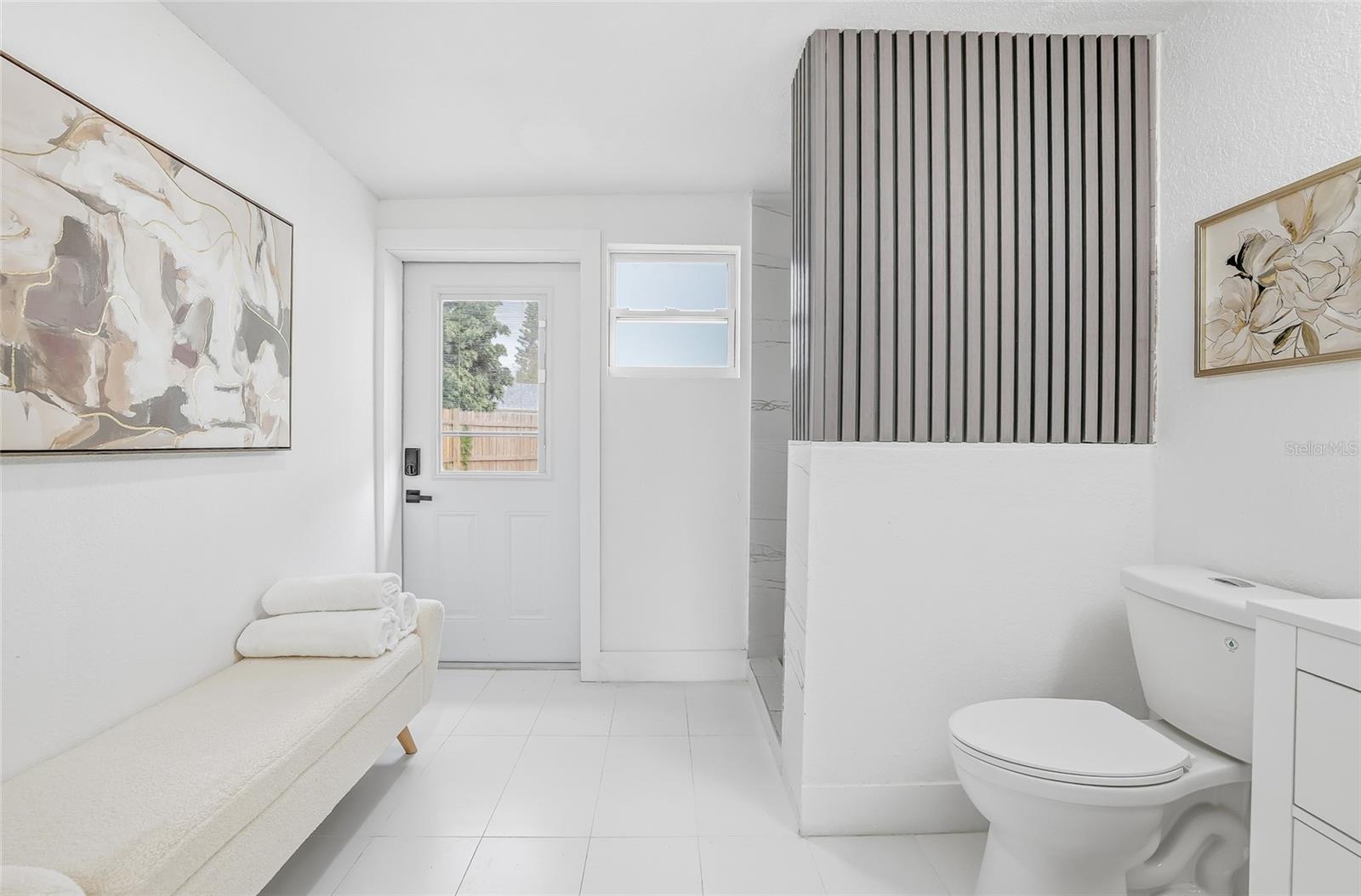 BONNIE BAY UNIT ONE - Residential