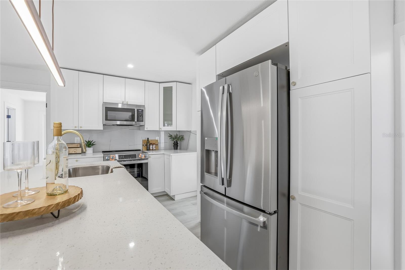 BONNIE BAY UNIT ONE - Residential