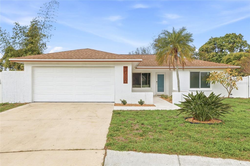 Photo of 6050 Garmouth Way N, St Petersburg, FL 33709 (MLS # TB8461280)