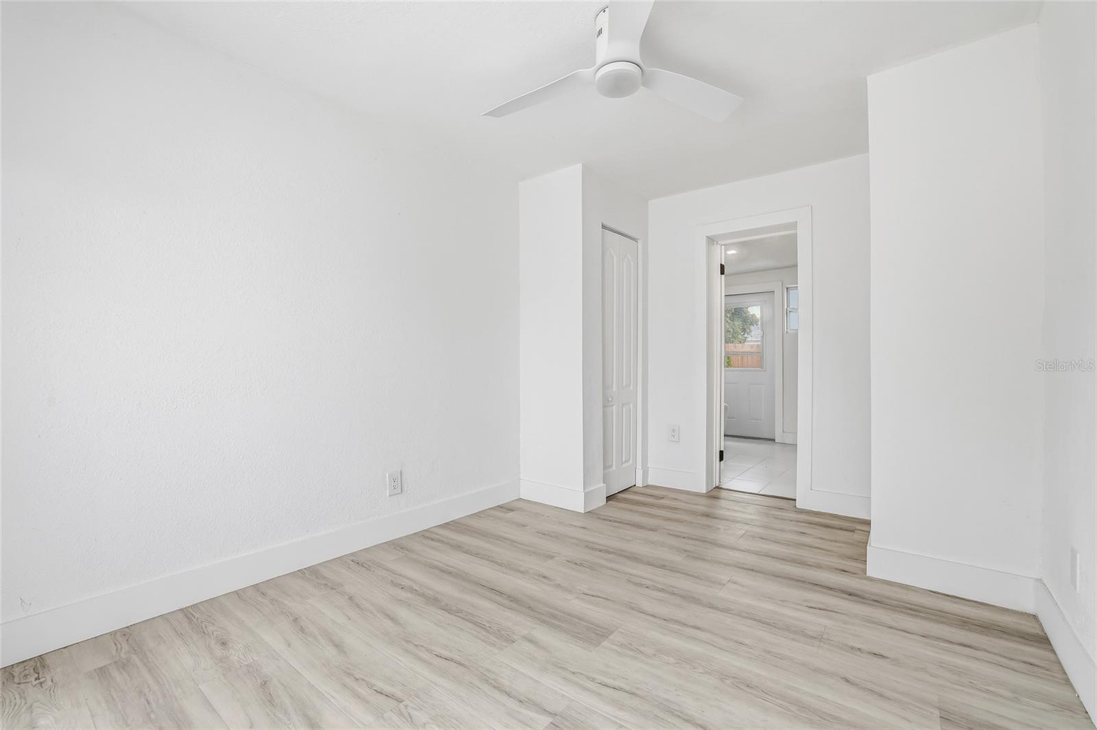 BONNIE BAY UNIT ONE - Residential