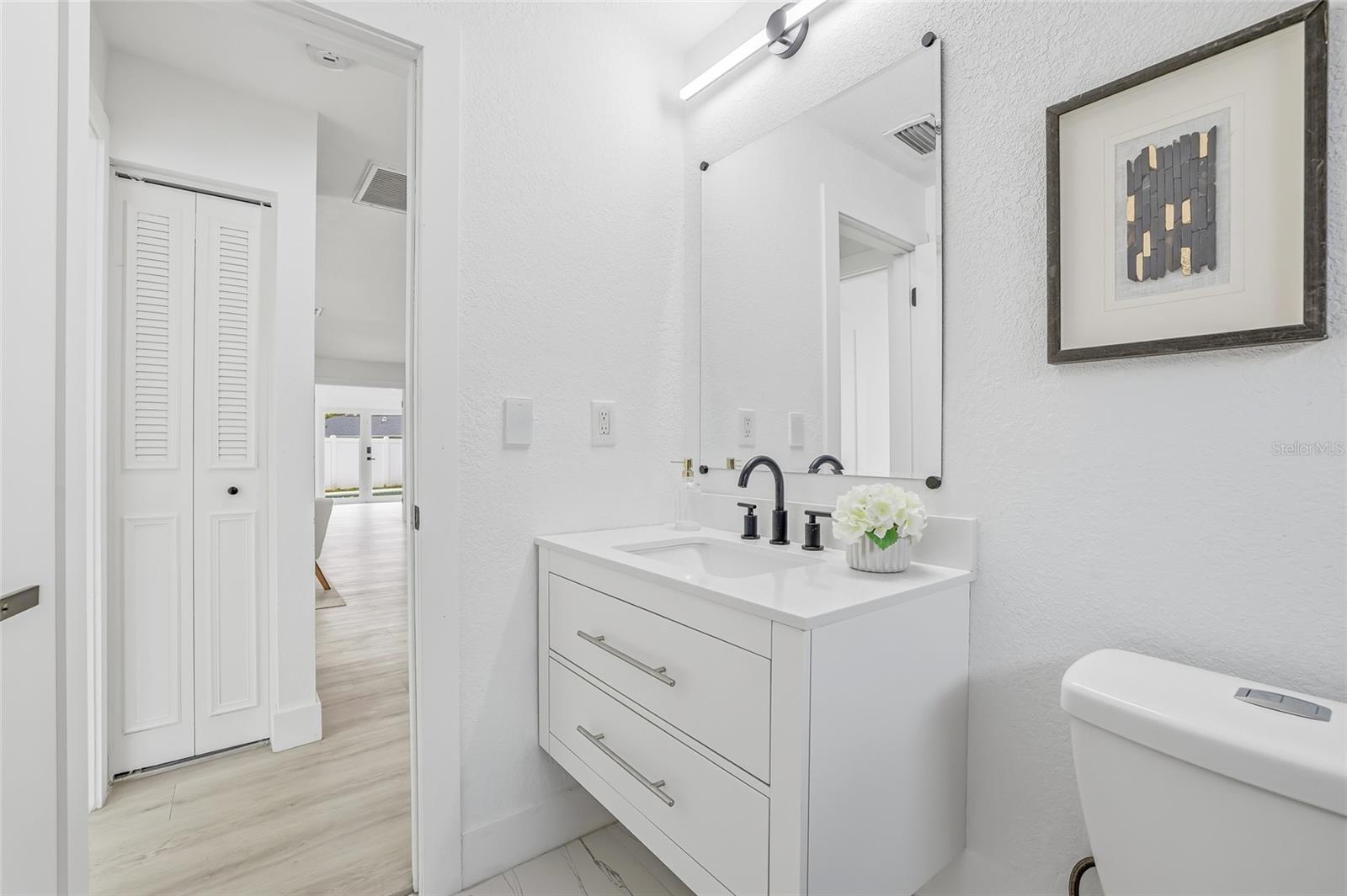 BONNIE BAY UNIT ONE - Residential