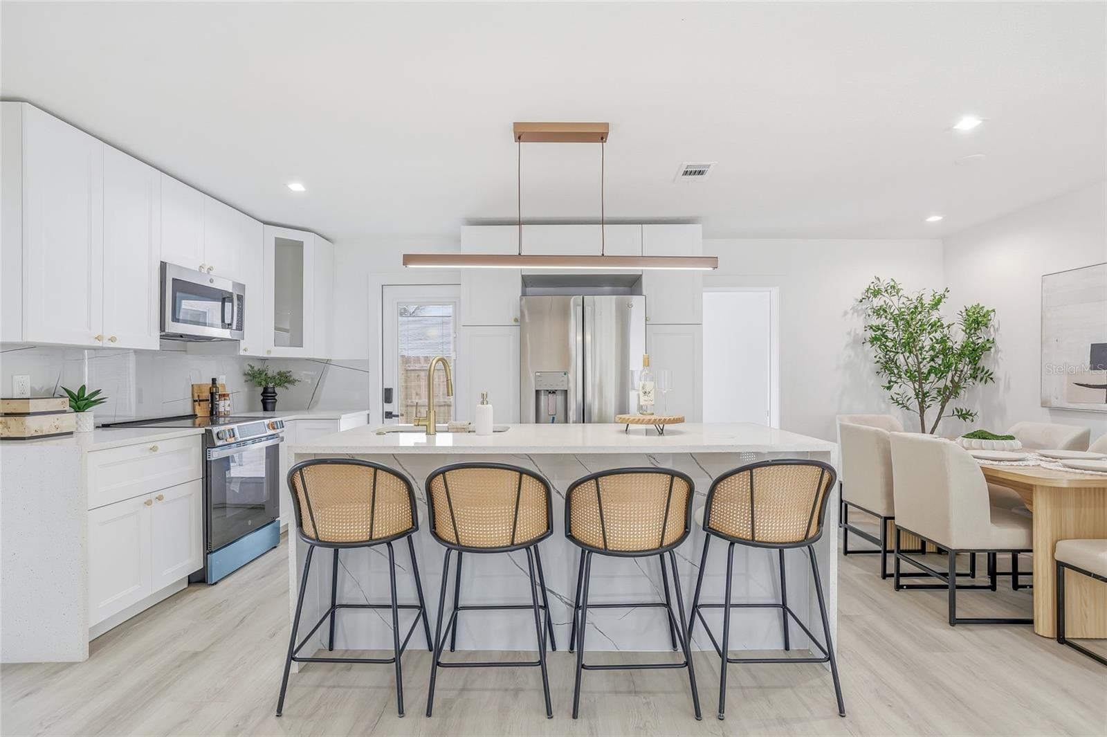 BONNIE BAY UNIT ONE - Residential