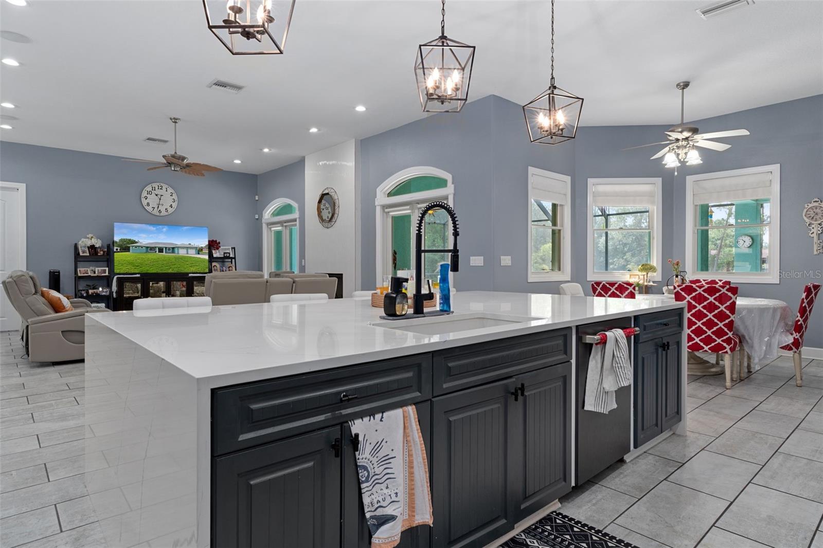 SPRING HILL - Residential