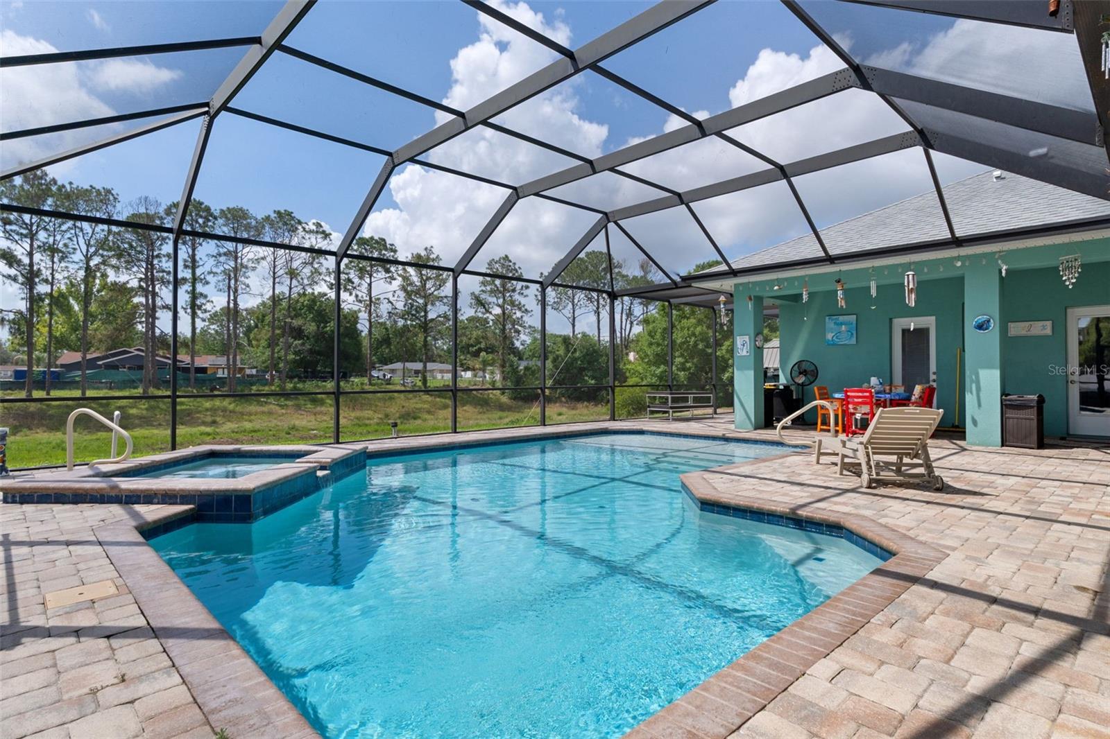 SPRING HILL - Residential