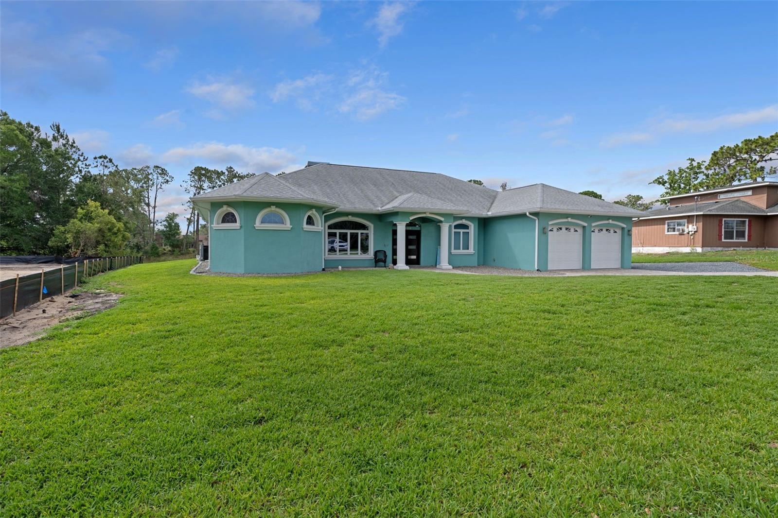 5050 FREEPORT DRIVE