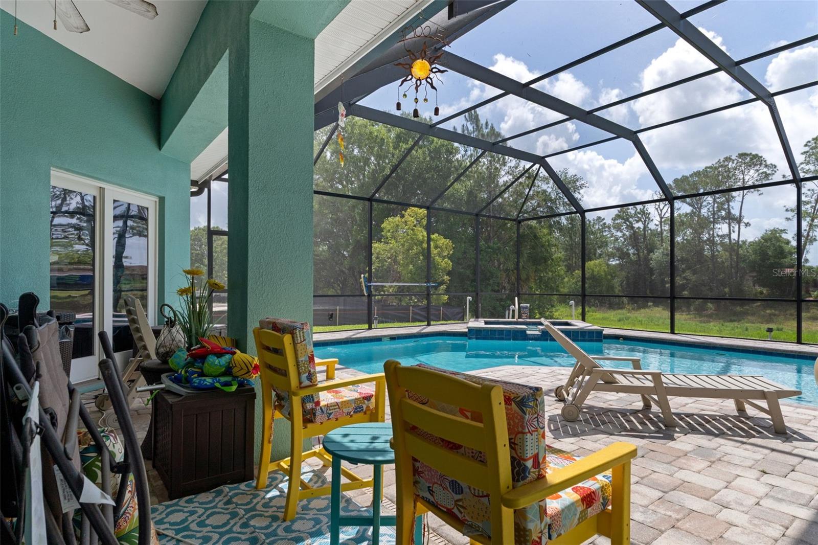 SPRING HILL - Residential