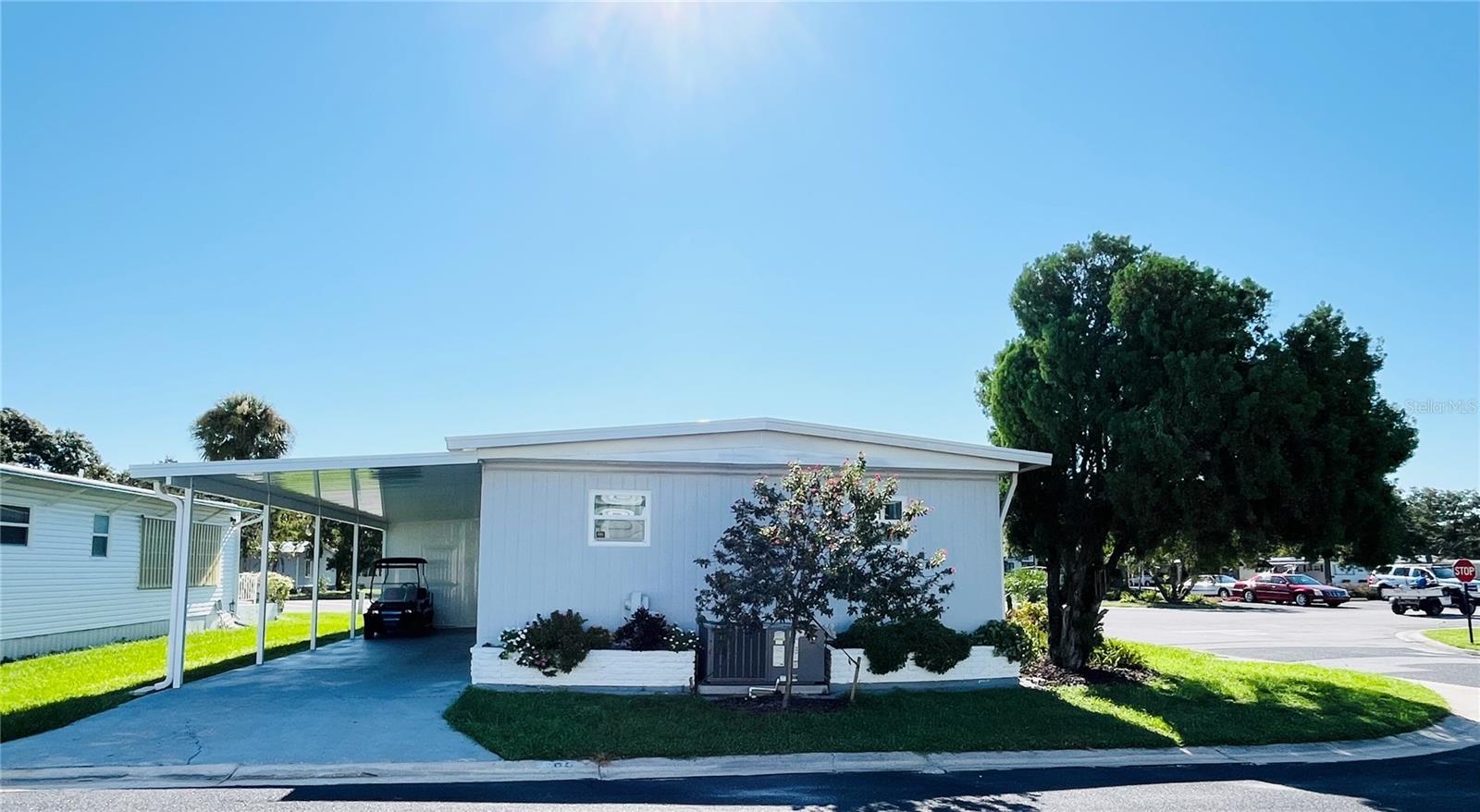 105 WHITE OAK TERRACE