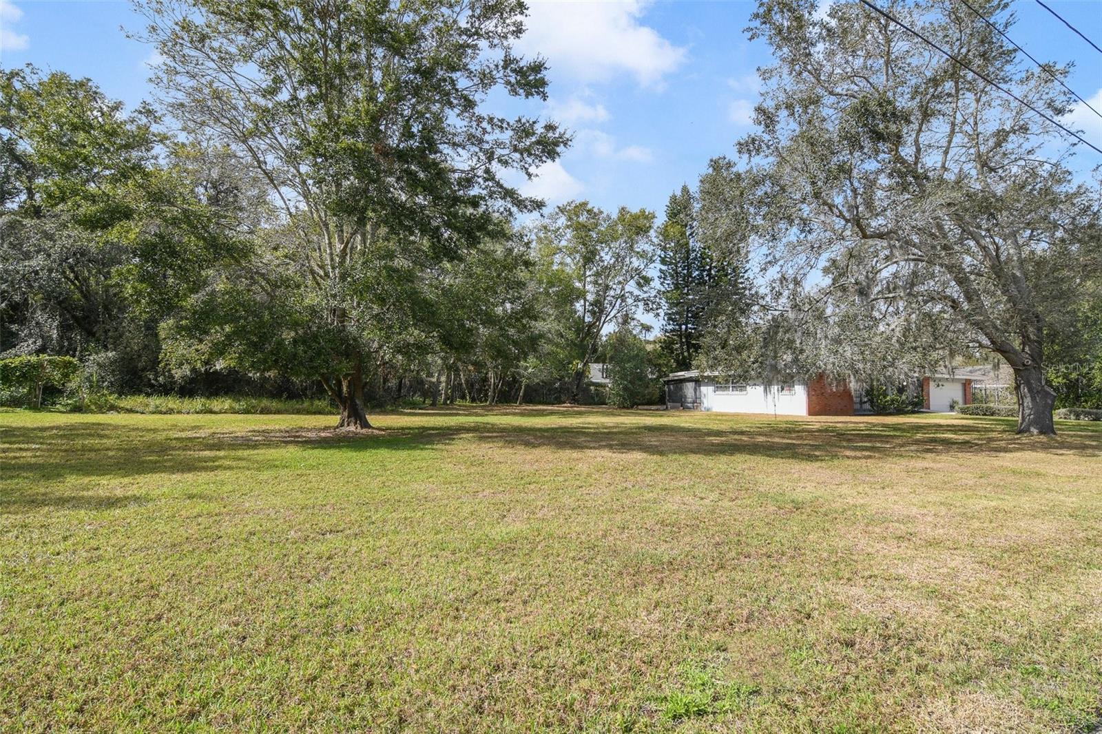 NO SUBDIVISION - Residential