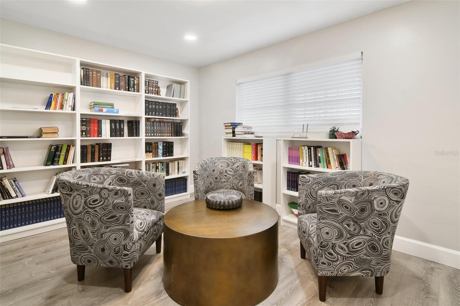 NO SUBDIVISION - Residential