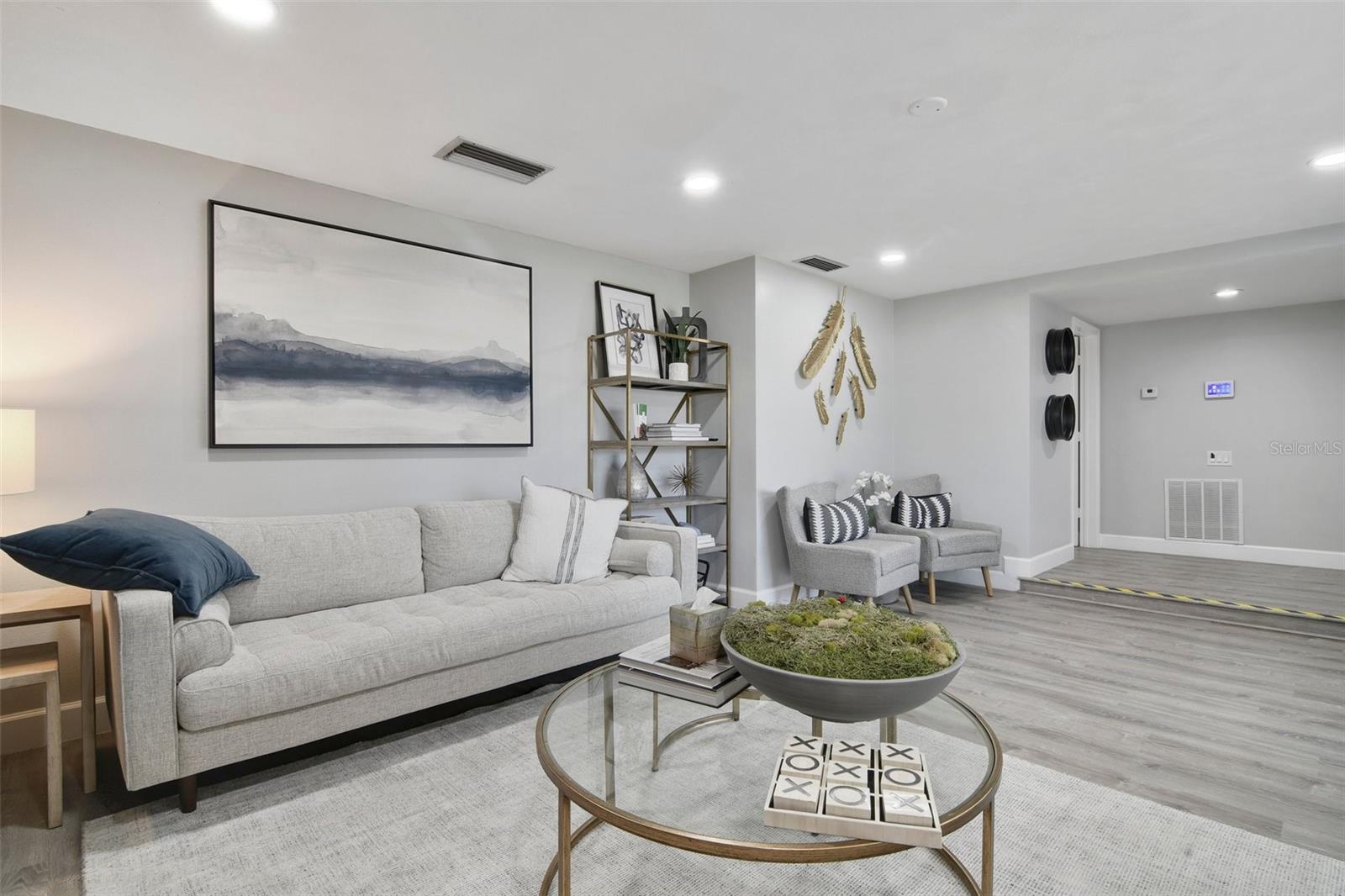 NO SUBDIVISION - Residential