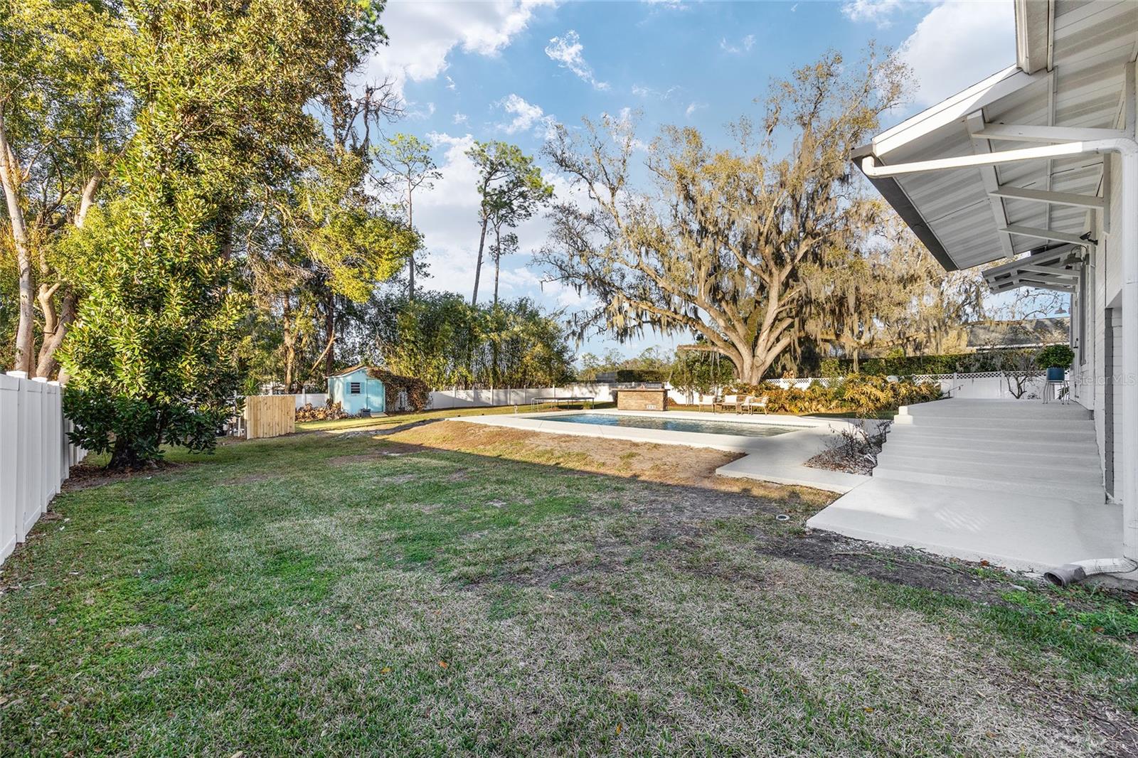 WOODFIELDS UN 02 - Residential