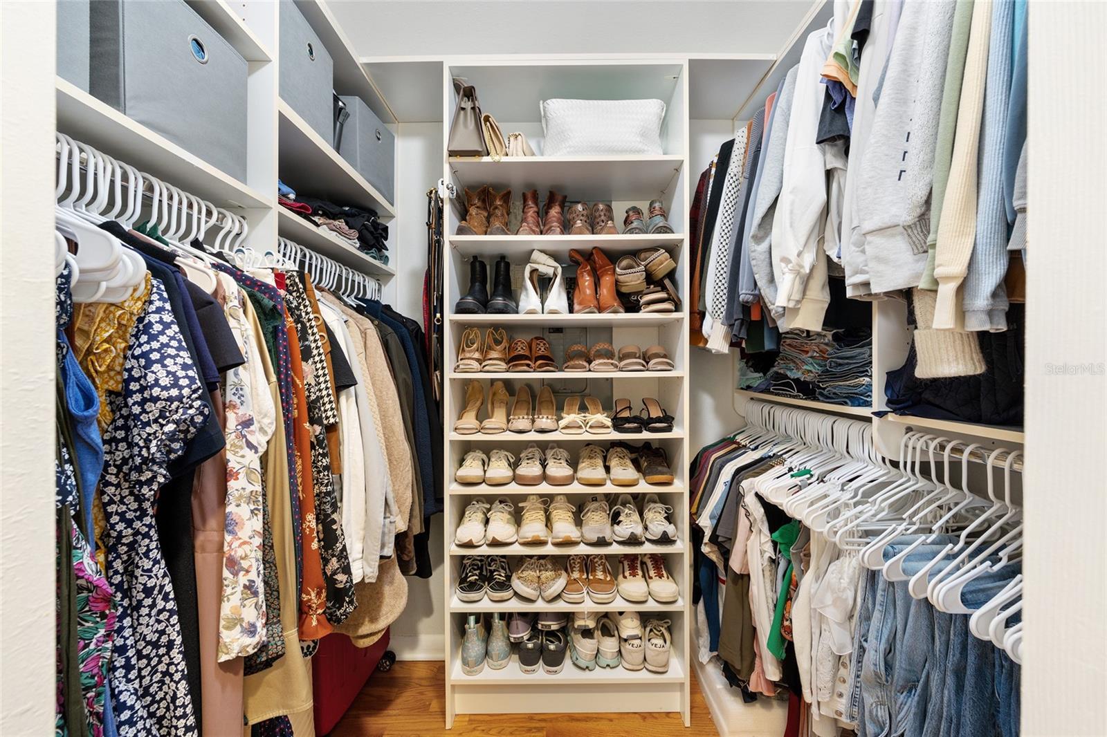 WOODFIELDS UN 02 - Residential