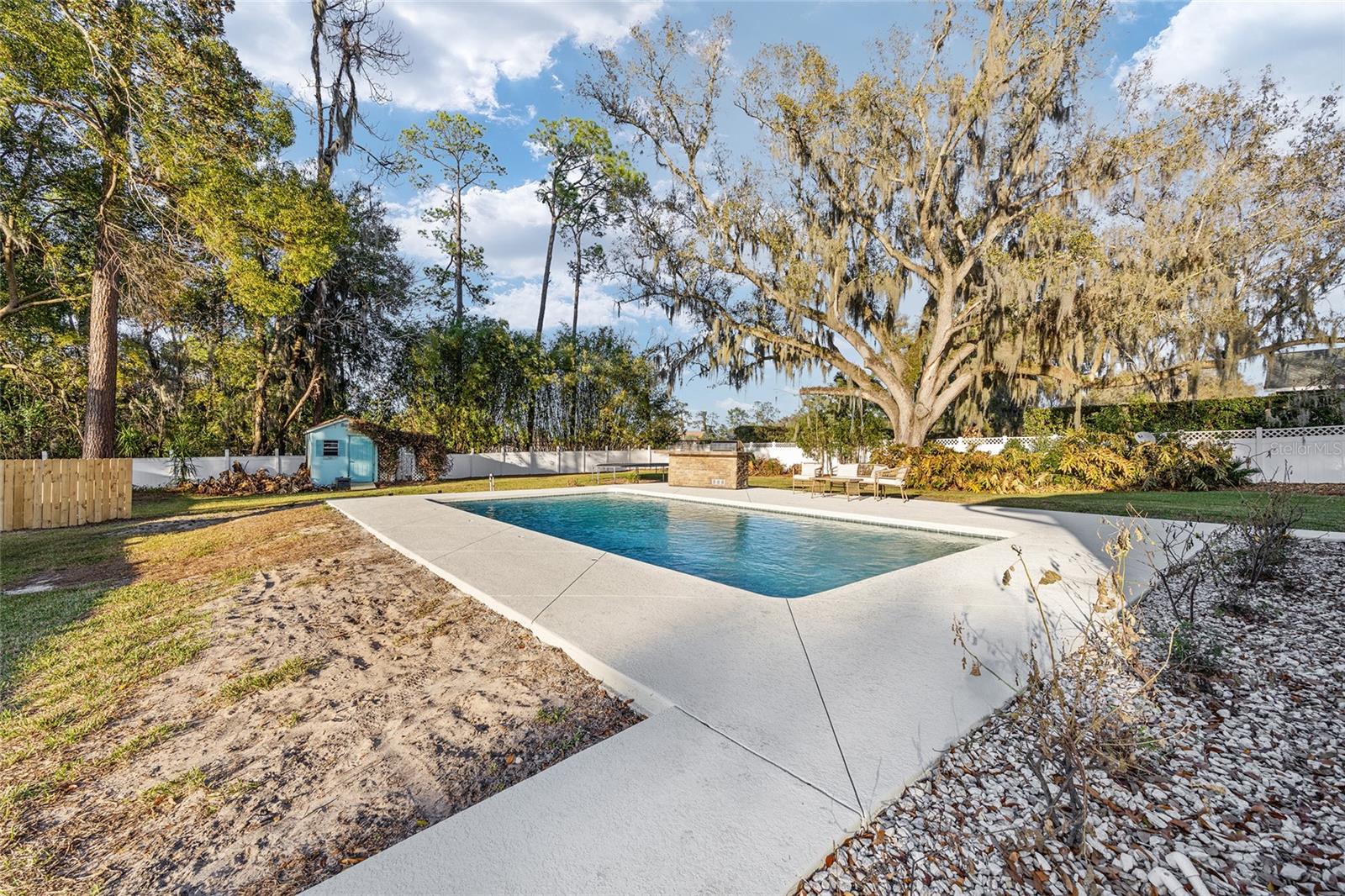 WOODFIELDS UN 02 - Residential