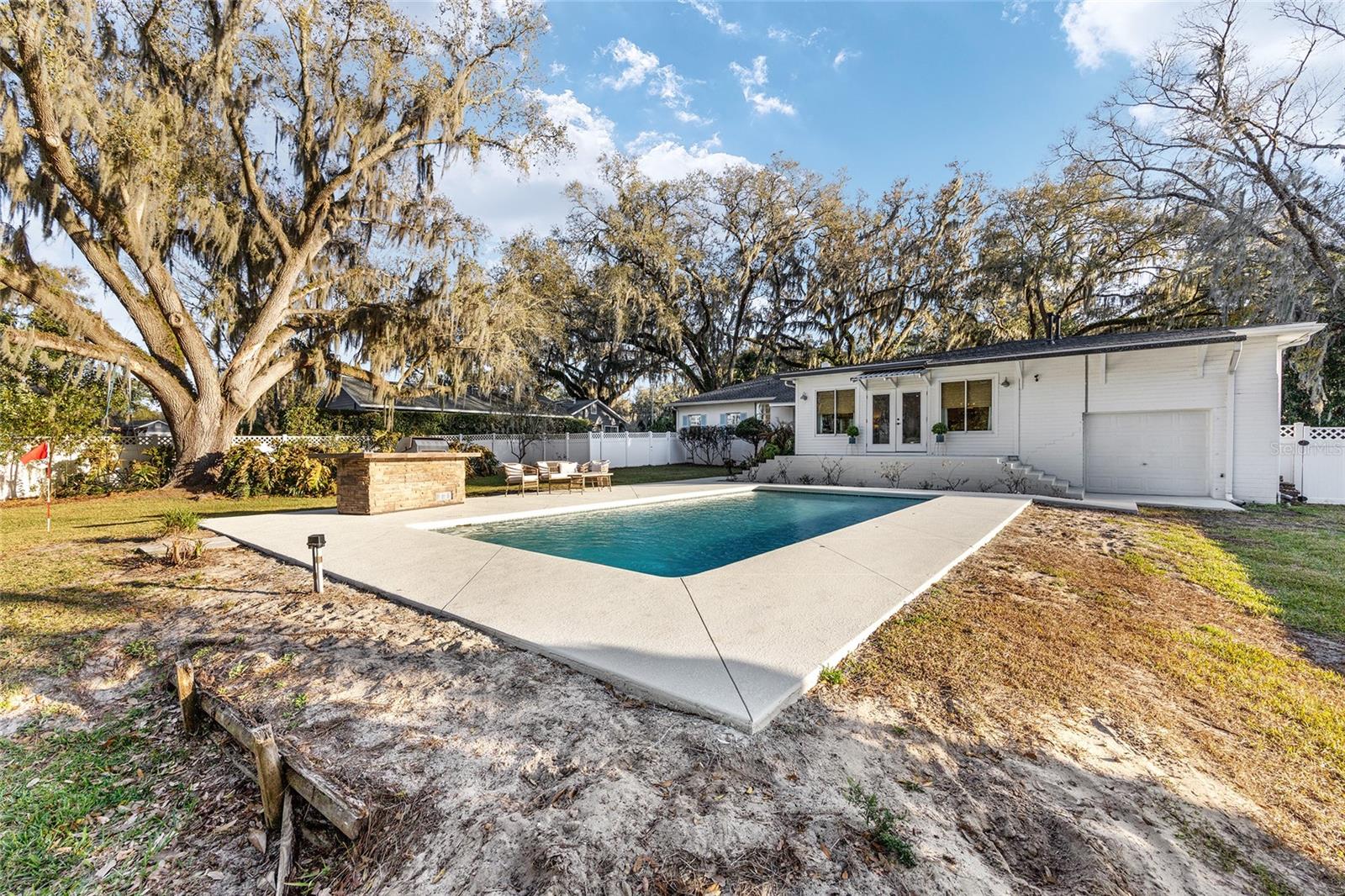 WOODFIELDS UN 02 - Residential