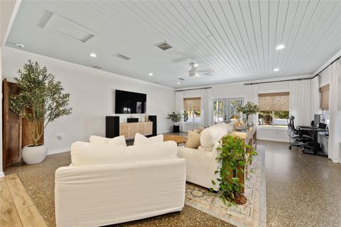 Tiny photo for 1747 SE 5th Street, Ocala, FL 34471 (MLS # OM719141)