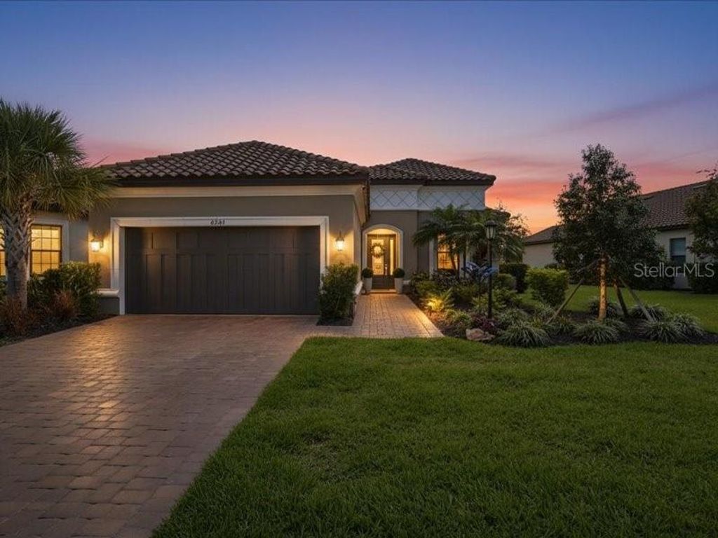 Photo of 6243 Plateau Court, Sarasota, FL 34203 (MLS # O6402159)