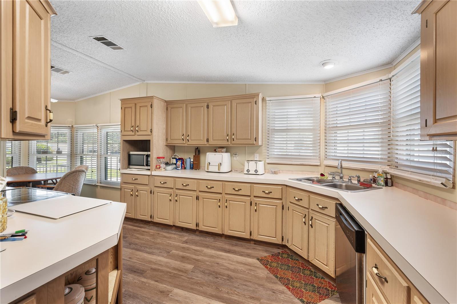 1610 REYNOLDS ROAD 333