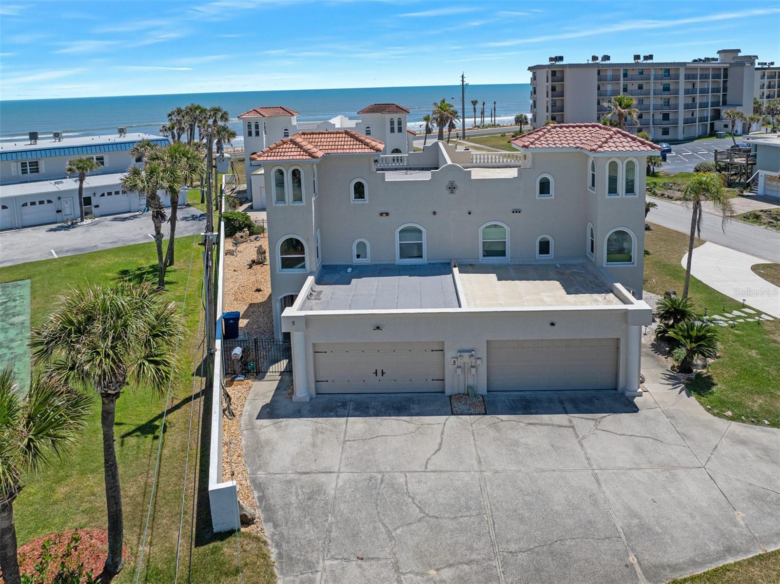 OCEANSIDE ESTATES - Residential