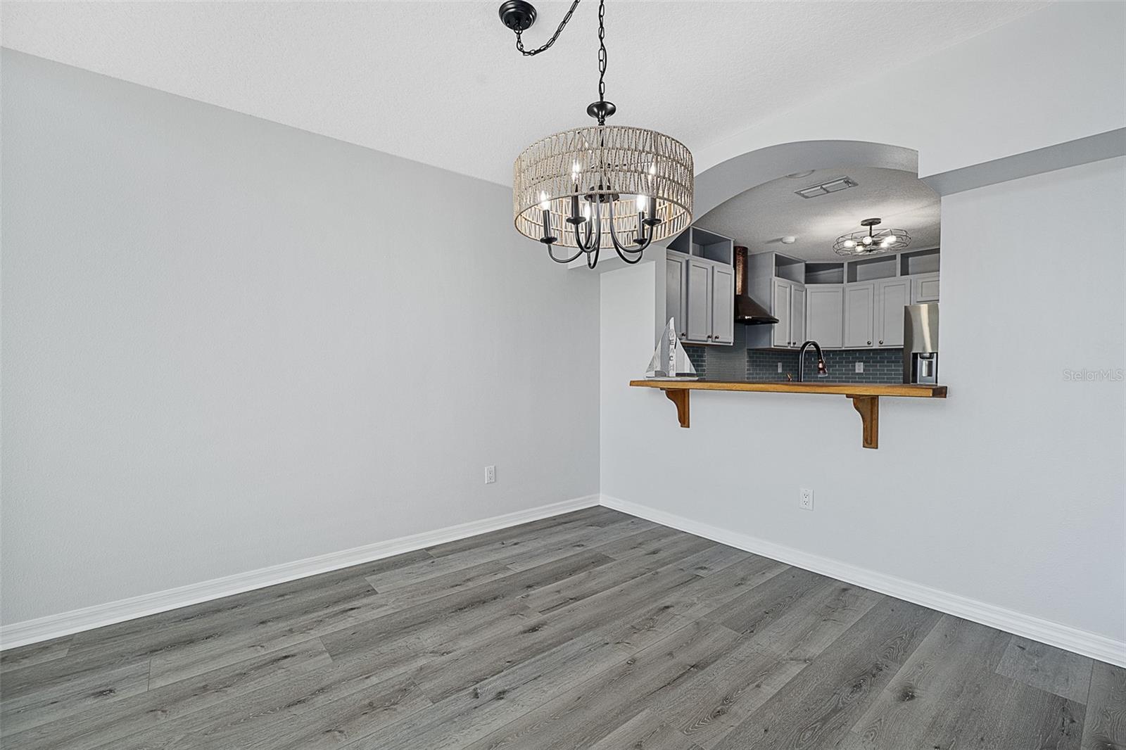 OCEANSIDE ESTATES - Residential