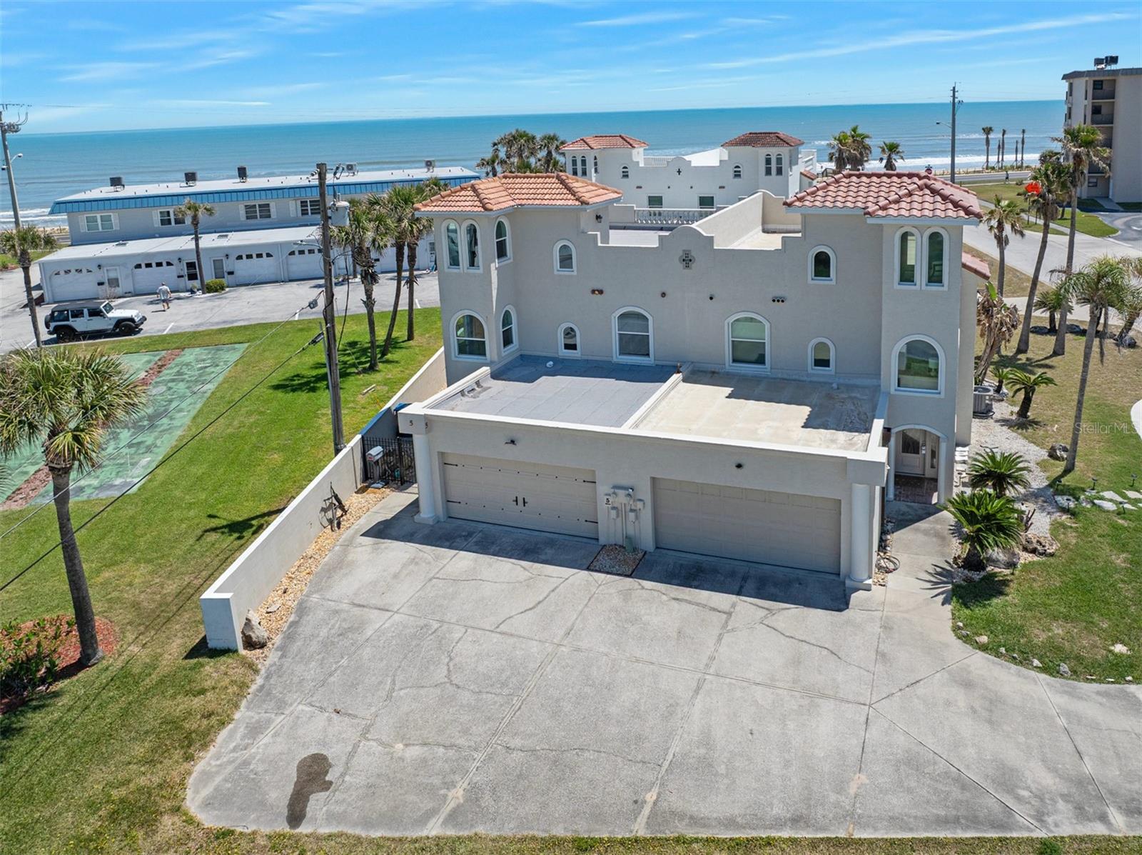 OCEANSIDE ESTATES - Residential