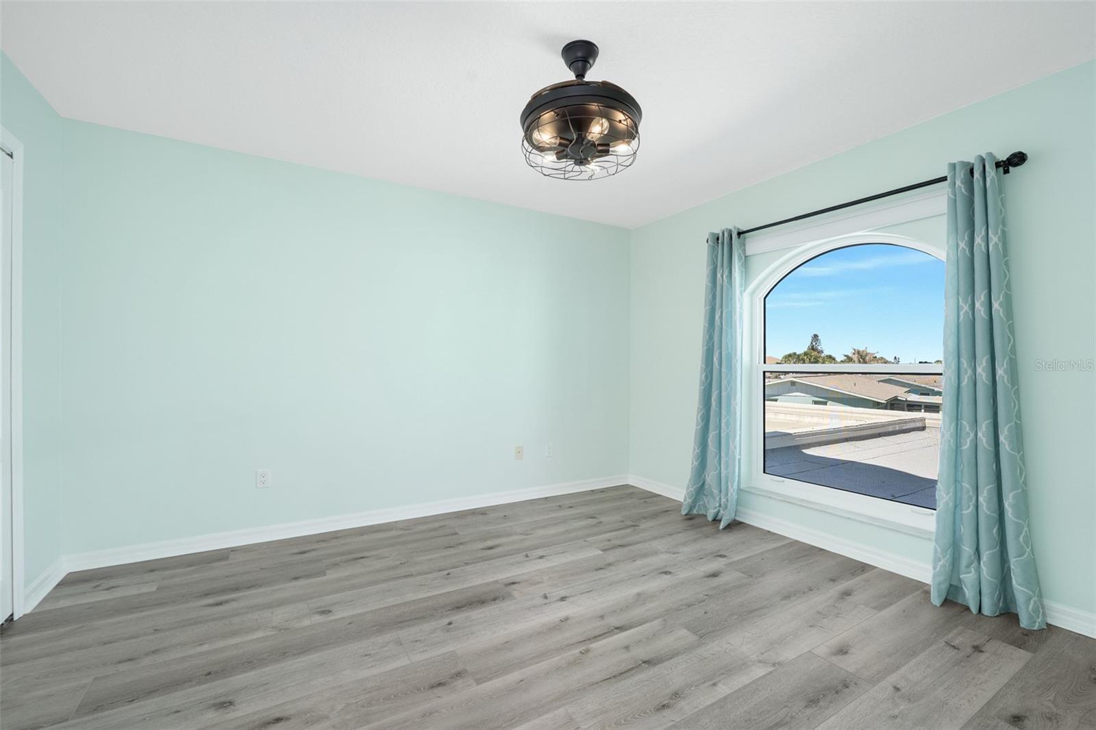 OCEANSIDE ESTATES - Residential